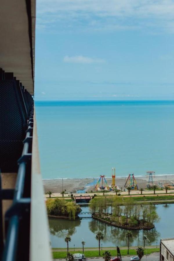 Superior Apartments Orbi City Sea View Batumi Kültér fotó